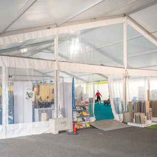 lumière naturelle et aménagement de chapiteaux pour événements Lyon