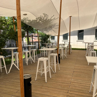 Mobilier LDC location chapiteaux événements Lyon Macon Rhone Alpes Bourgogne