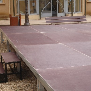 Podium et estrades