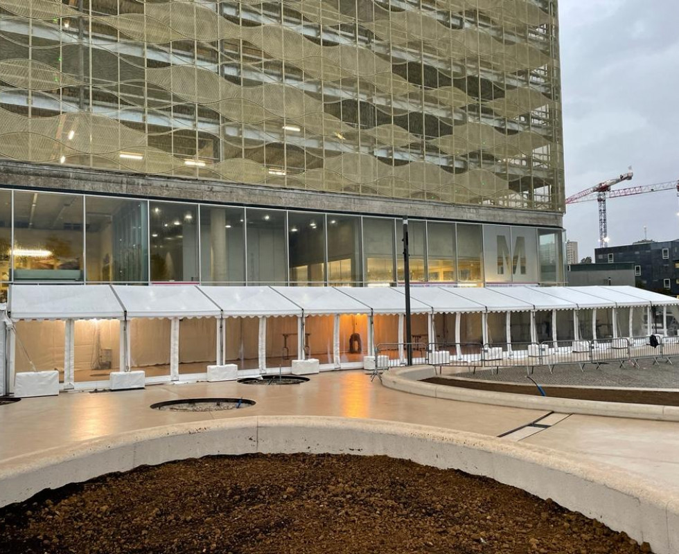 Location de chapiteaux événements privés et professionnels Mâcon Lyon Rhône Alpes