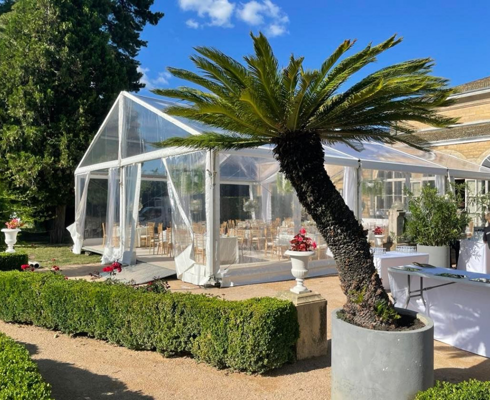 Location de chapiteaux événements privés et professionnels Mâcon Lyon Rhône Alpes