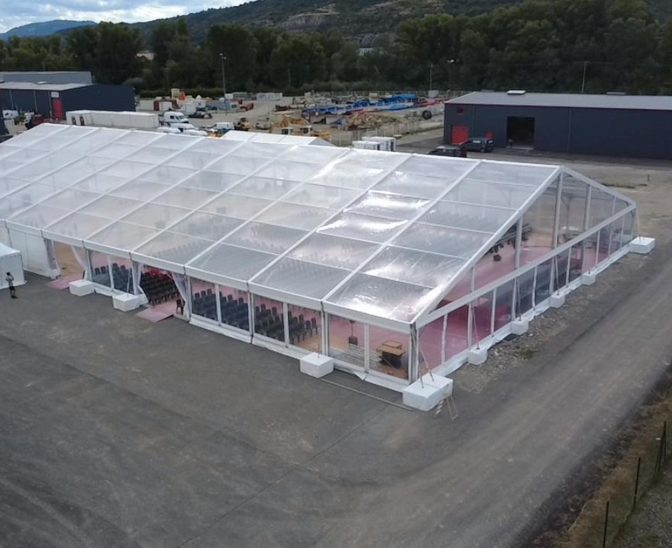 Location de chapiteaux événements privés et professionnels Mâcon Lyon Rhône Alpes