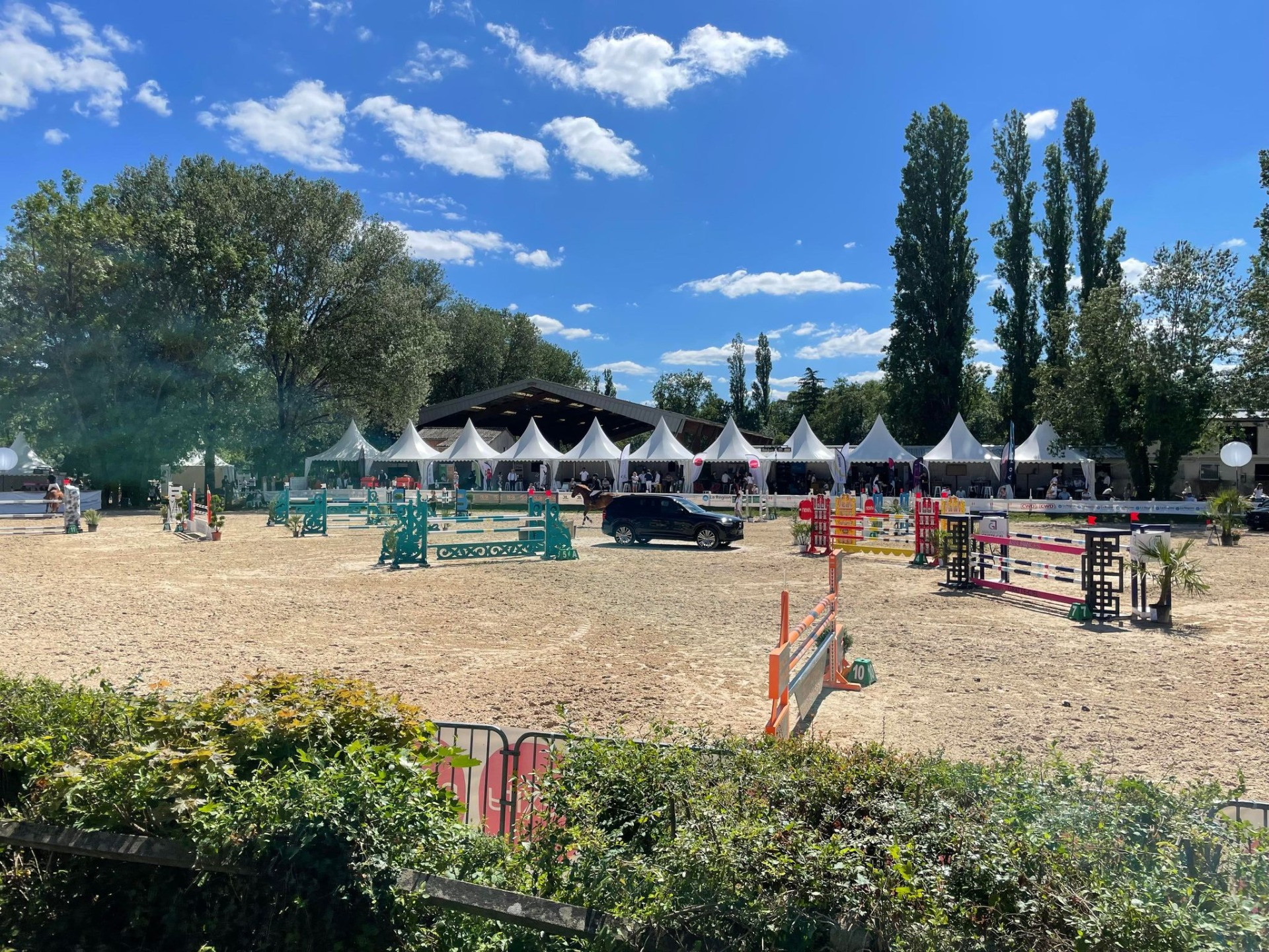 chapiteau compétition sport Bourgogne Ain Rhône