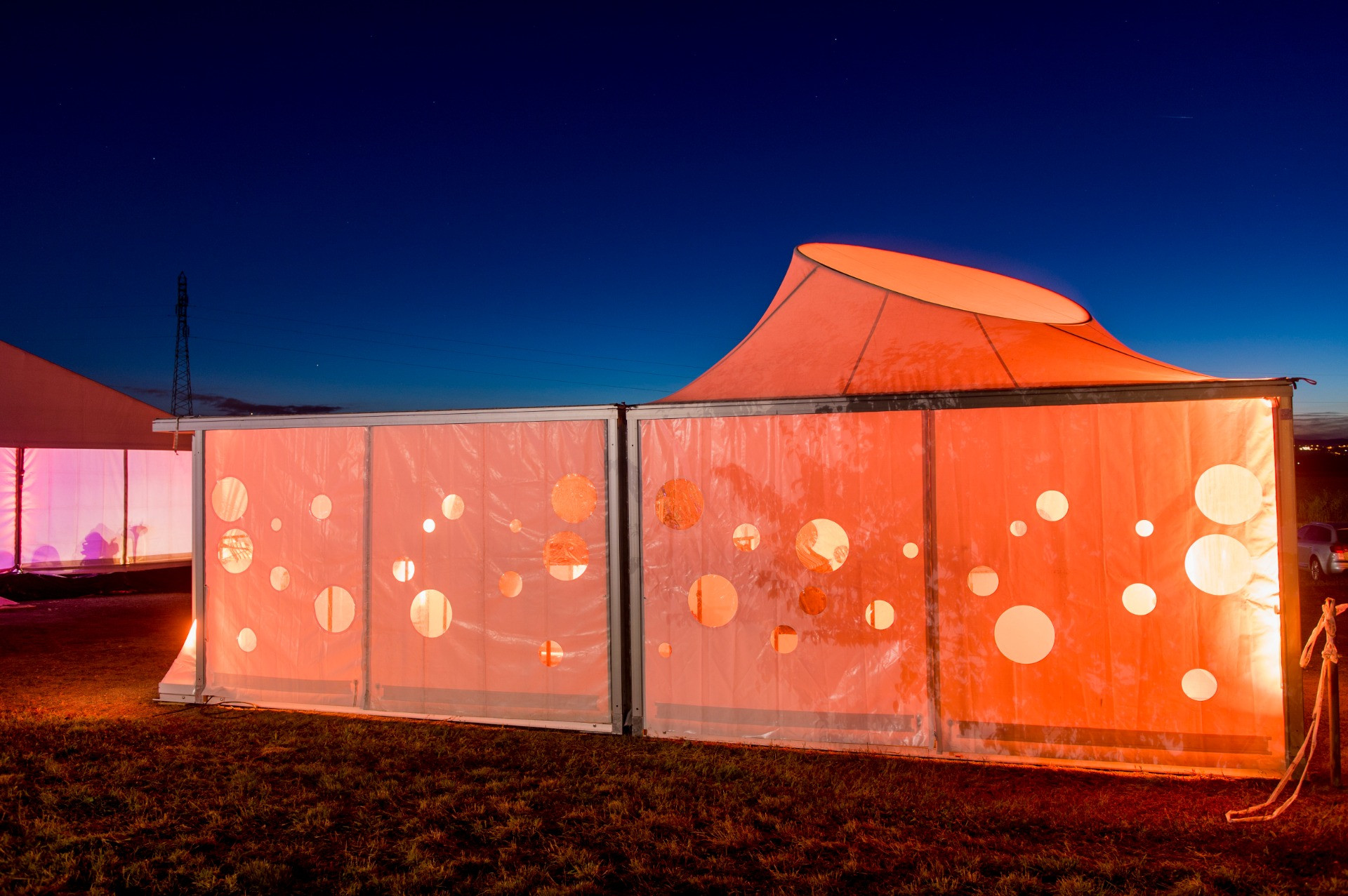 joli chapiteau et tente esthétique pour événement