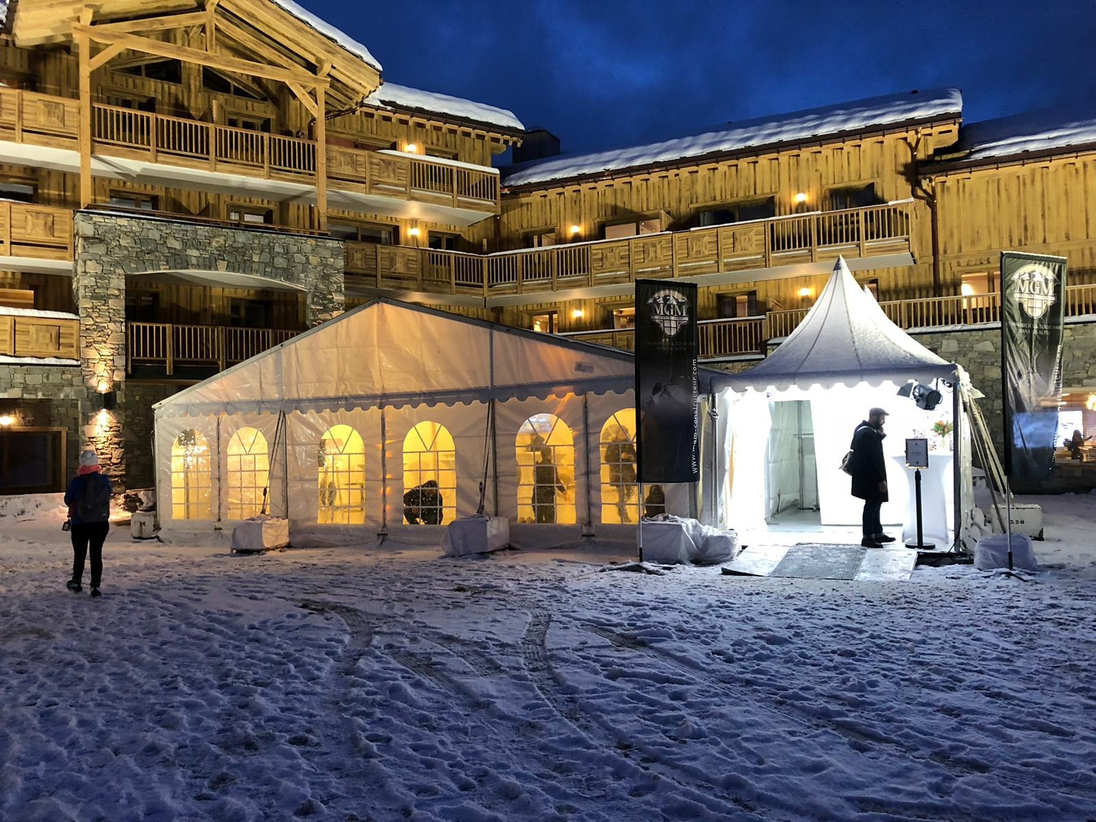 Location chapiteaux tous terrains