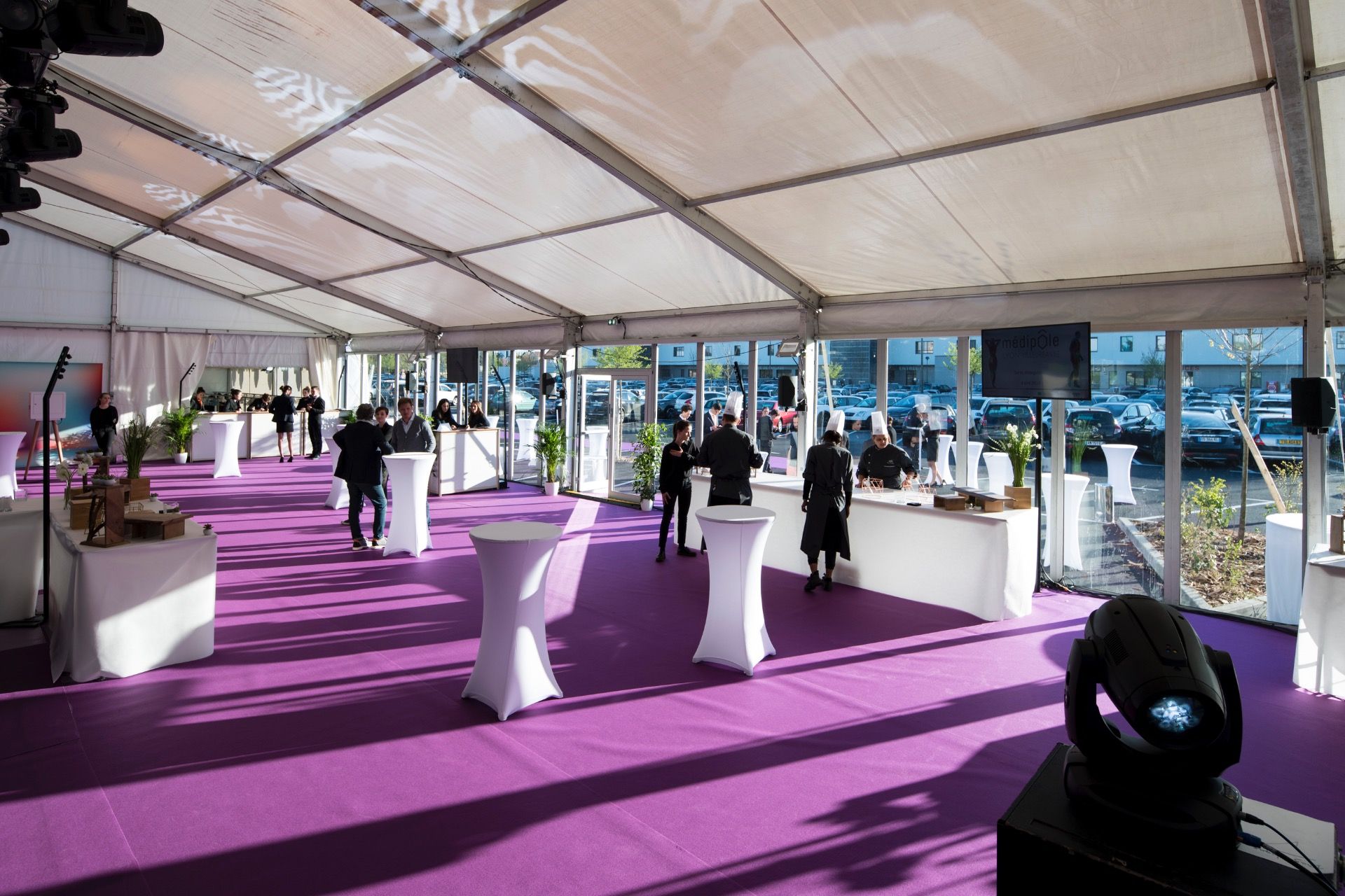 Aménagement de chapiteaux, équipements pour chapiteaux, événements Lyon