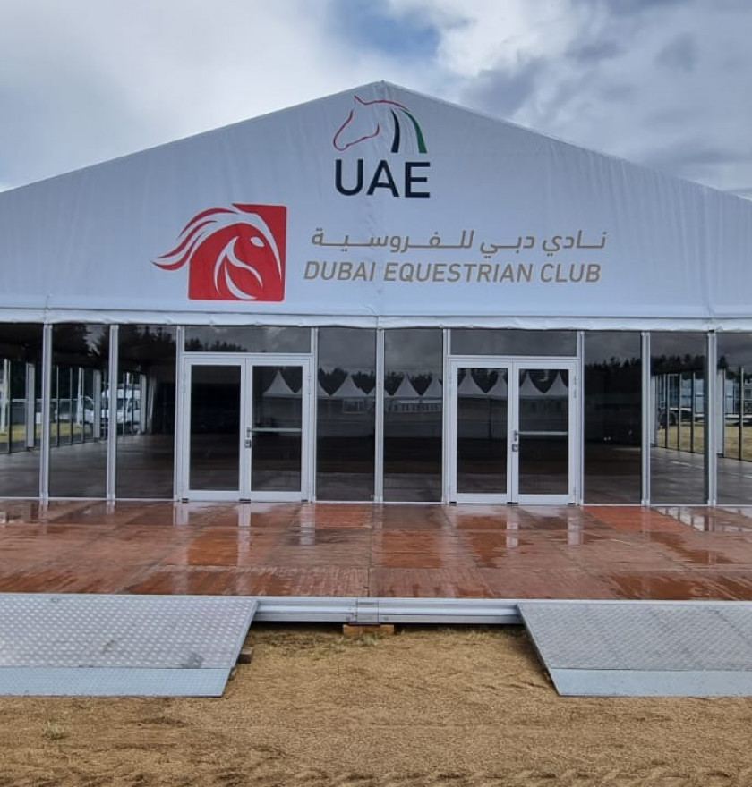 Location de chapiteaux événements privés et professionnels Mâcon Lyon Rhône Alpes