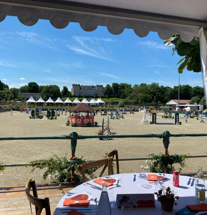 location de chapiteaux LDC pour l'événement Jumping de Mâcon