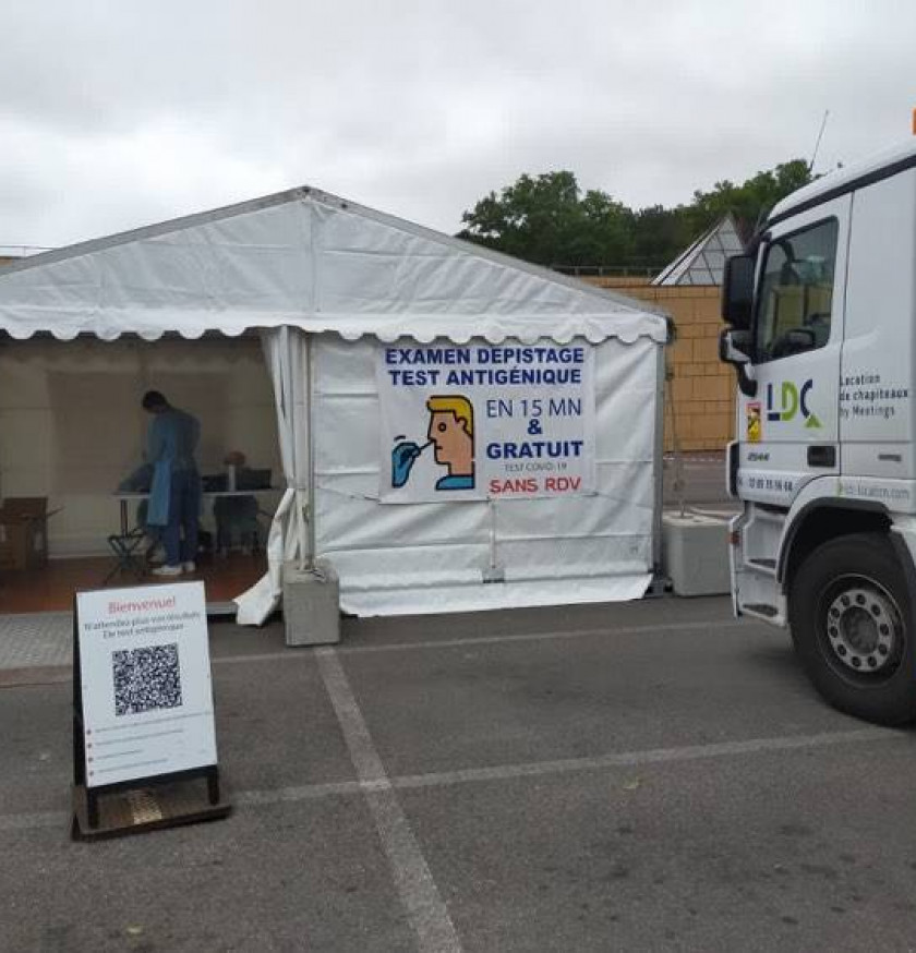 Location de chapiteau pour espace médical à Mâcon Bourgogne avec LDC