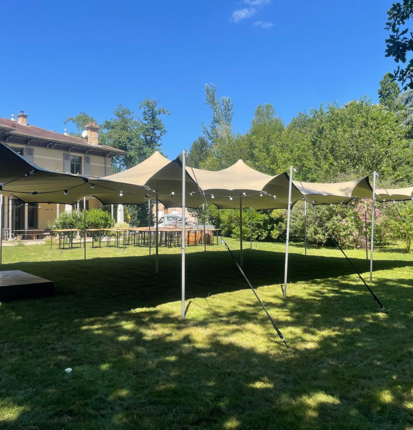 location de chapiteaux atypiques originaux pour des événements Lyon