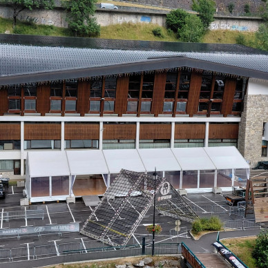 Défi ultime Spartan Race - Morzine - Evènement sportif sous chapiteau traditionnel - LDC location de chapiteaux
