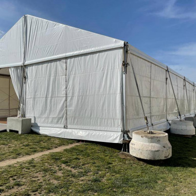 Location de chapiteau pour soirée étudiante à Lyon avec LDC