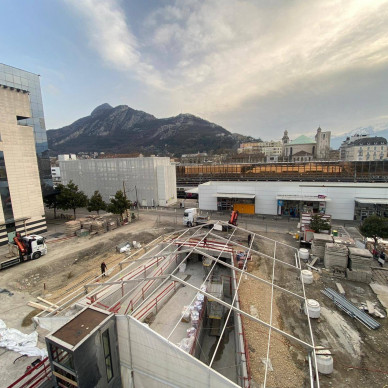 Couverture d'un chantier sous-terrain à Grenoble