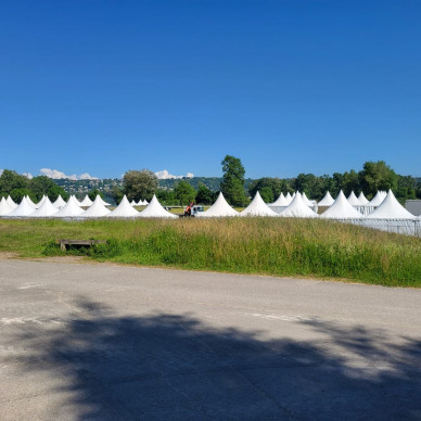 Courir pour elles - LDC location de chapiteaux - événement sportif et solidaire près de Lyon
