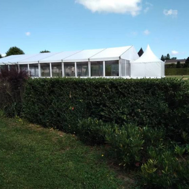 location de chapiteaux pour un séminaire au château de Pizay dans l'Ain avec LDC