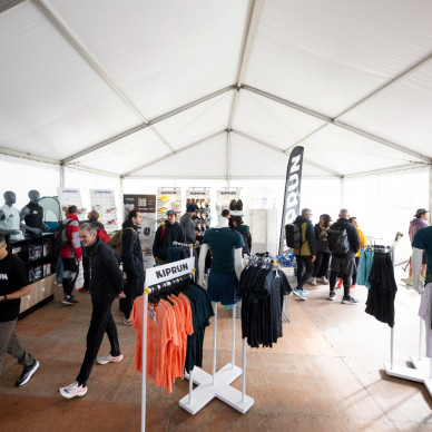 location de chapiteaux KDC pour l'événement sportif Ekiden Lyon