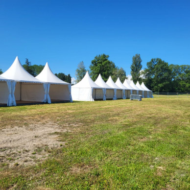 Courir pour elles - LDC location de chapiteaux - événement sportif et solidaire près de Lyon