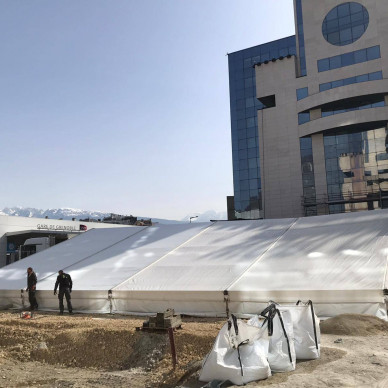 Location de chapiteaux par LDC pour couvrir un chantier BTP