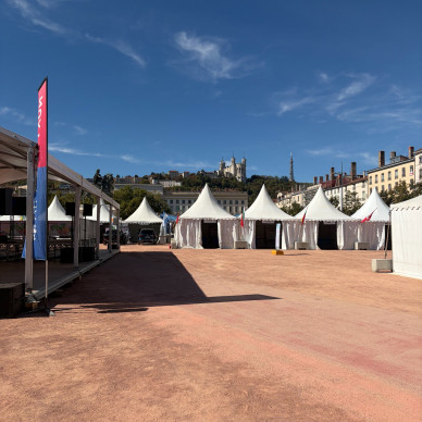 Les consulaires de Lyon : un événement festif et gastronomique sous chapiteaux LDC