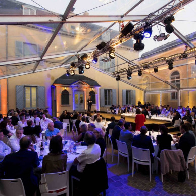 LDC location de chapiteaux pour des événements économiques et événements d'entreprise à Lyon