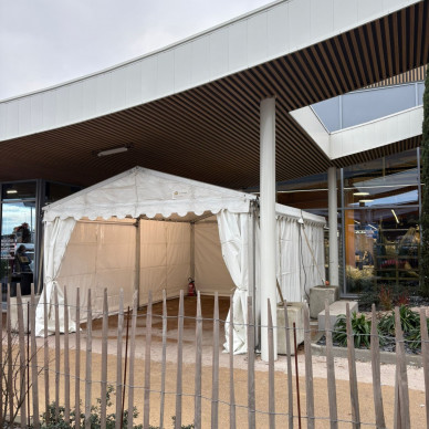 location longue durée chapiteau vente