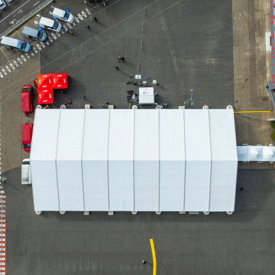 Chapiteaux pour salon professionnel extension par expo événement économique entreprise