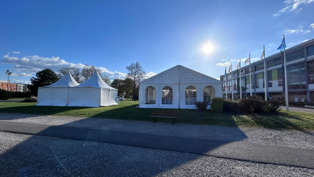 location de chapiteaux KDC pour l'événement sportif Ekiden Lyon