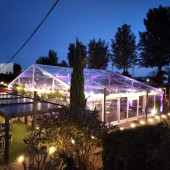 Agrandissement de restaurant avec chapiteaux loués par LDC