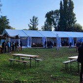 événement d'entreprise team building avec des chapiteaux Lyon