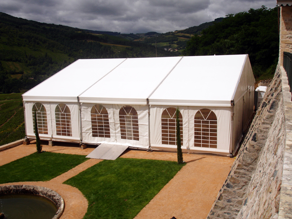 Structures chapiteaux de 10 m x 20 m Lyon