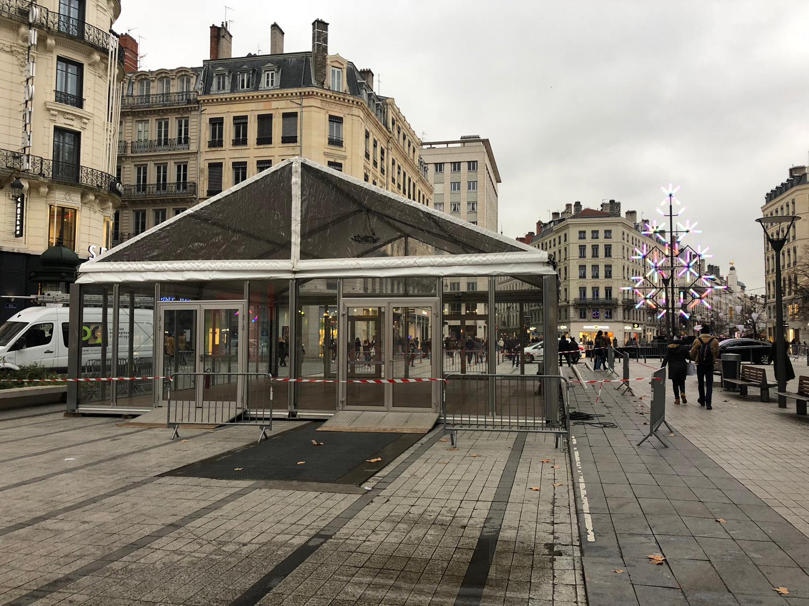 Location de tente de réception à Oyonnax