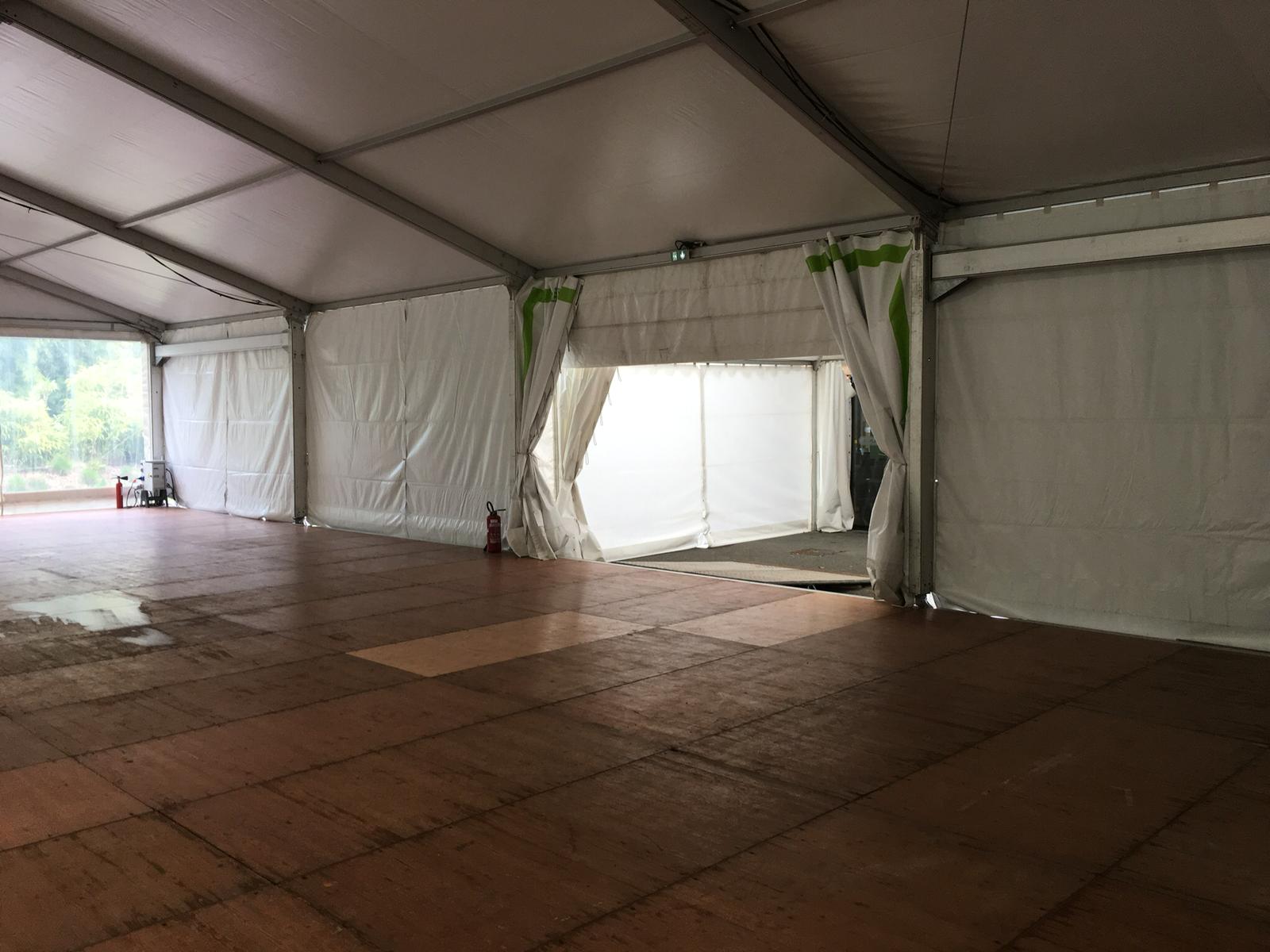 Location de chapiteau pour événement professionnel à Lyon Meetings